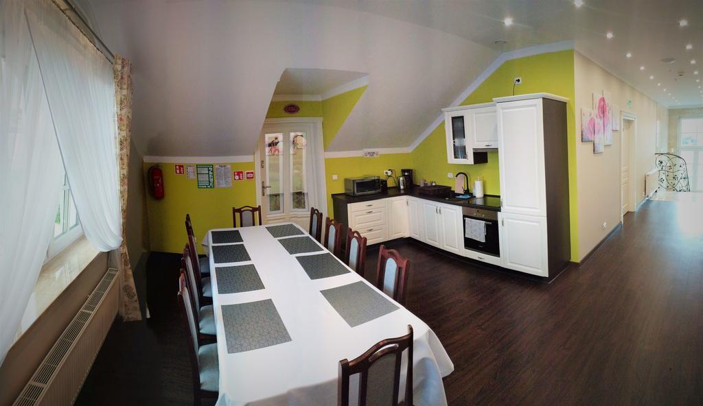 Willa Różana - Apartamenty i Pokoje Gościnne Sandomierz Exterior foto