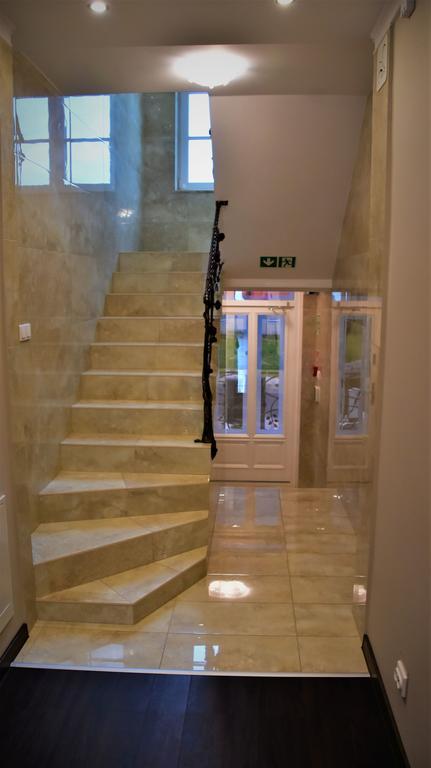 Willa Różana - Apartamenty i Pokoje Gościnne Sandomierz Exterior foto