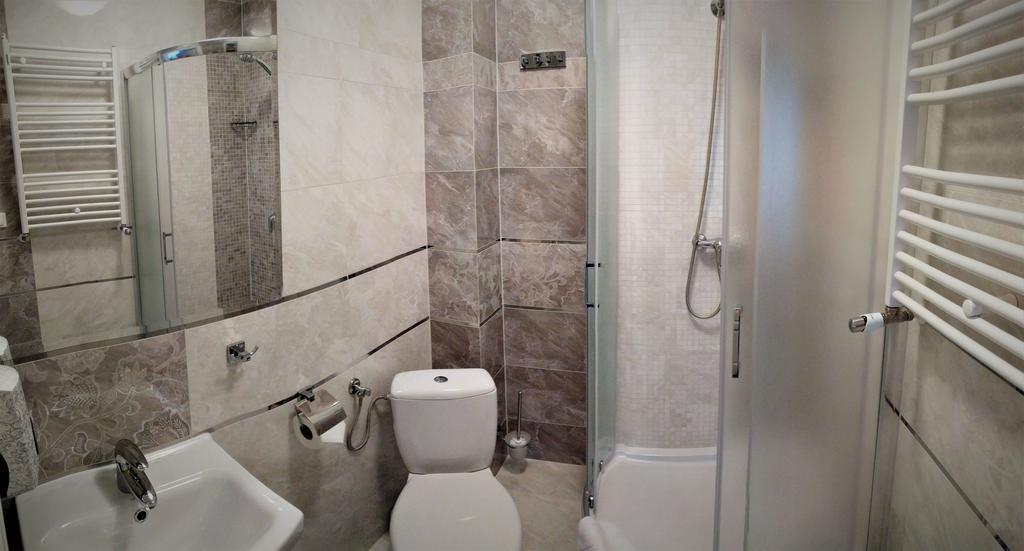 Willa Różana - Apartamenty i Pokoje Gościnne Sandomierz Exterior foto